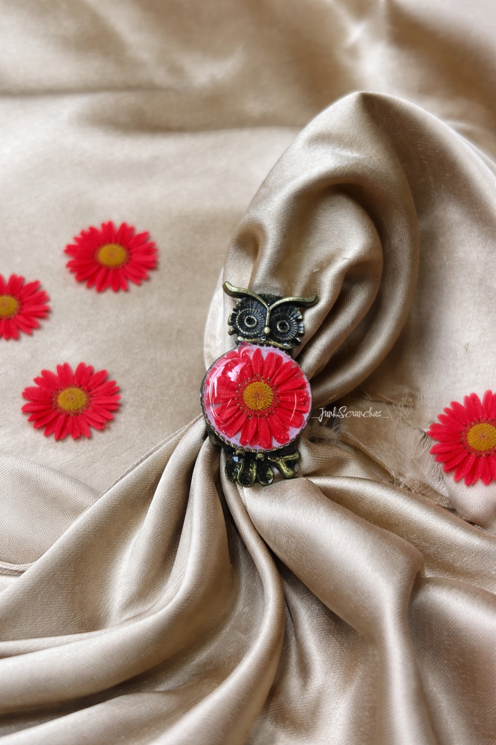 OWLET DAISY